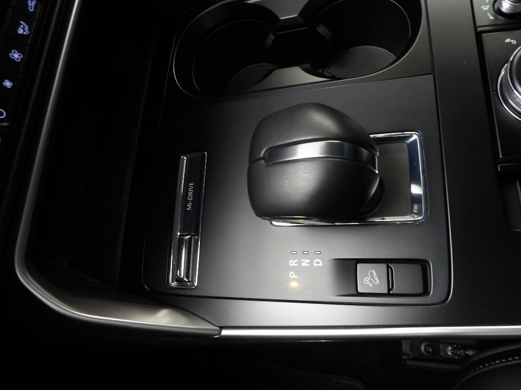 Used 2024 MAZDA CX-90 3.3 Turbo w/ Select Package image 33