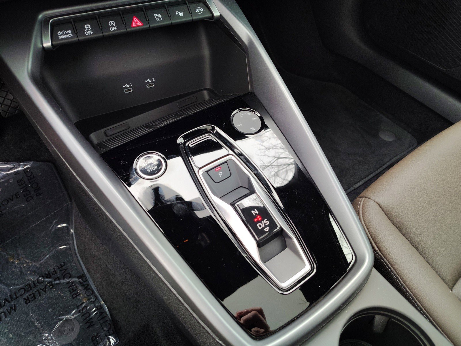 Used 2025 Audi A3 2.0T Premium Plus w/ Premium Plus Package image 15