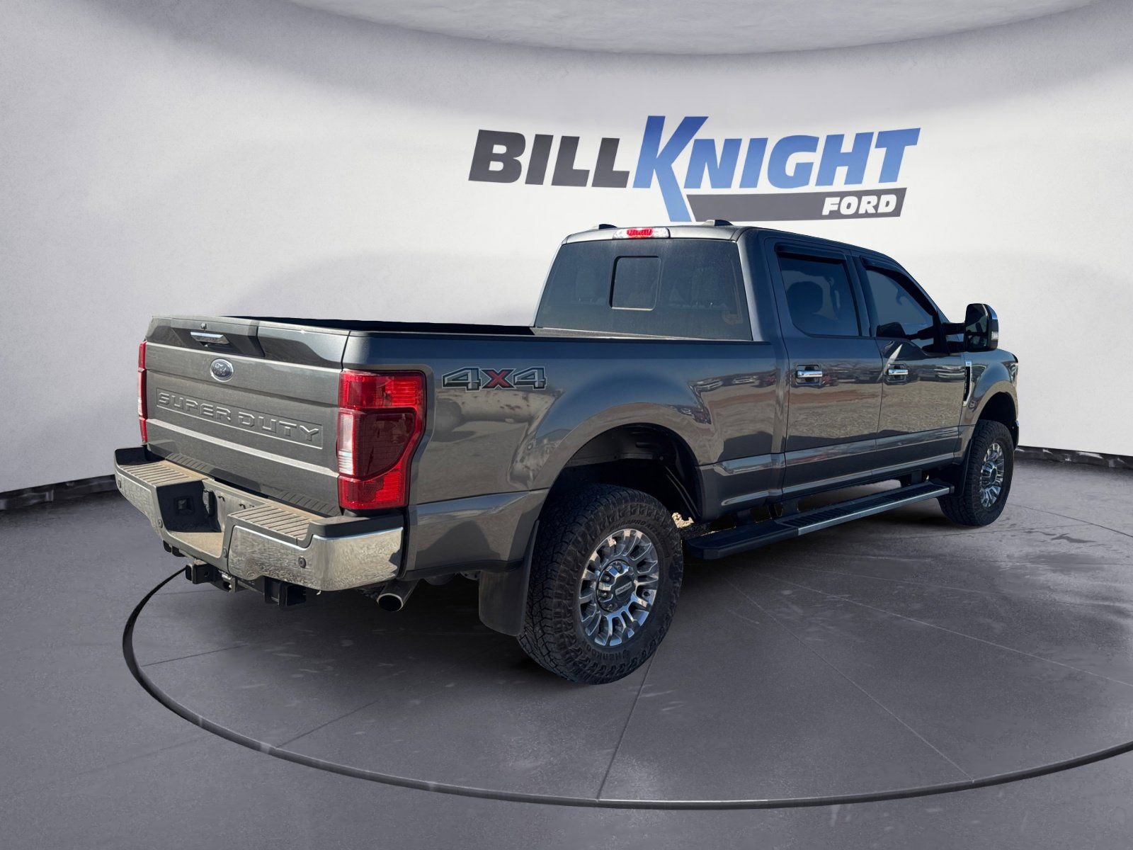 Used 2022 Ford F250 XLT w/ XLT Premium Package image 5