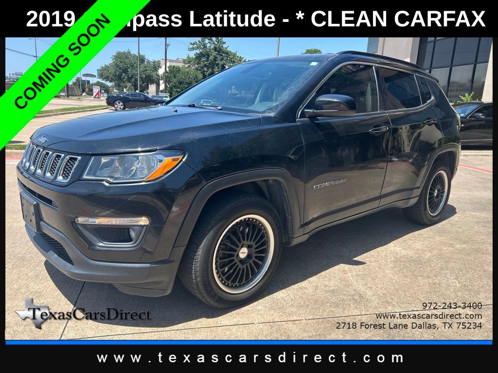 Used 2019 Jeep Compass Latitude FWD video 1