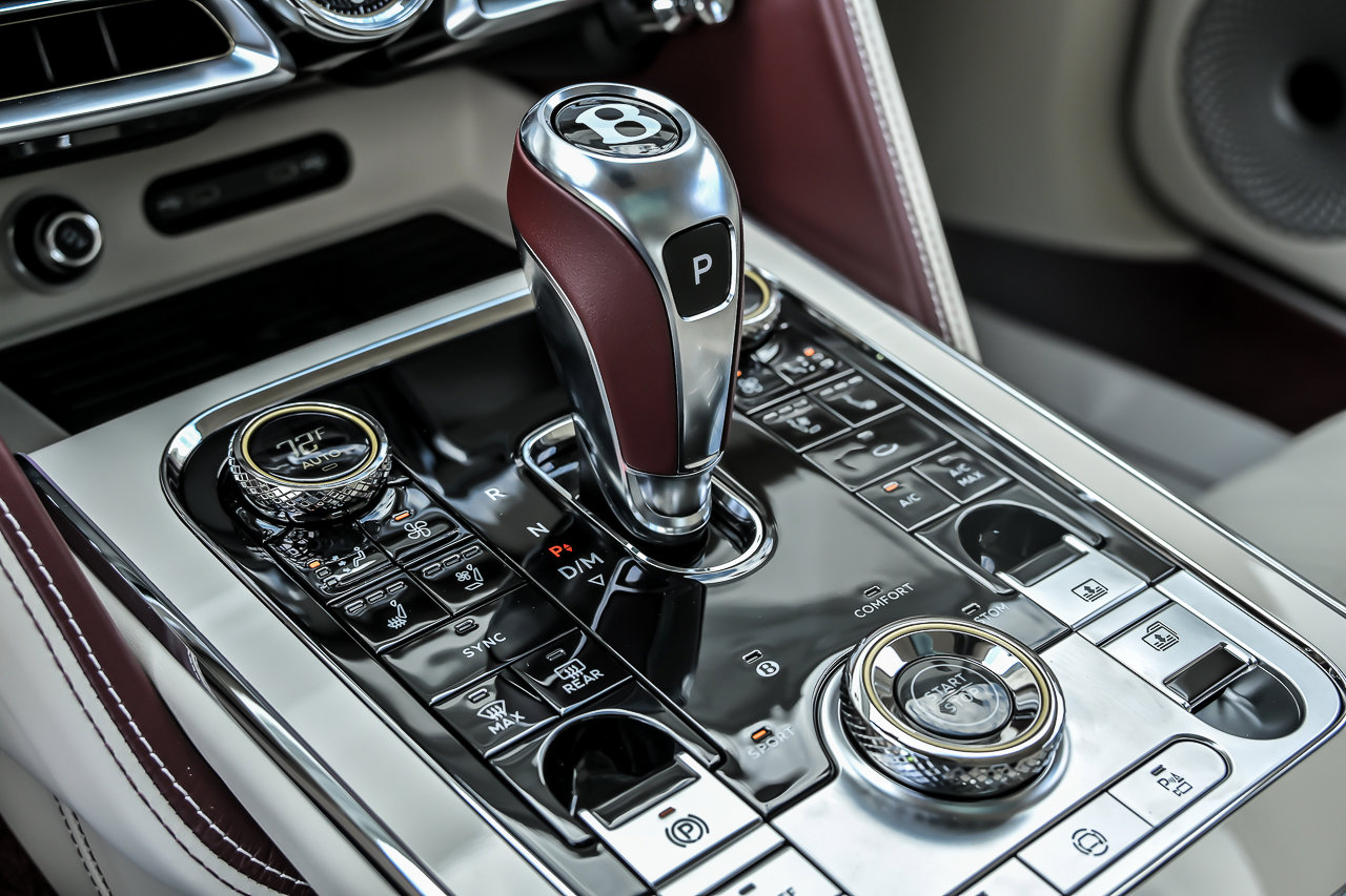 New 2026 Bentley Flying Spur Plug-In Hybrid AWD/4WD image 49
