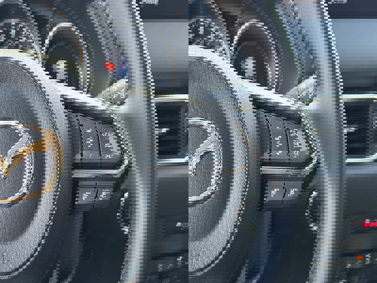 Certified 2025 MAZDA CX-5 AWD 2.5 S w/ Preferred Package image 30