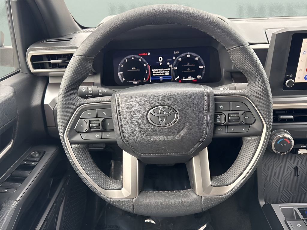 Used 2025 Toyota Tacoma TRD Off-Road image 12