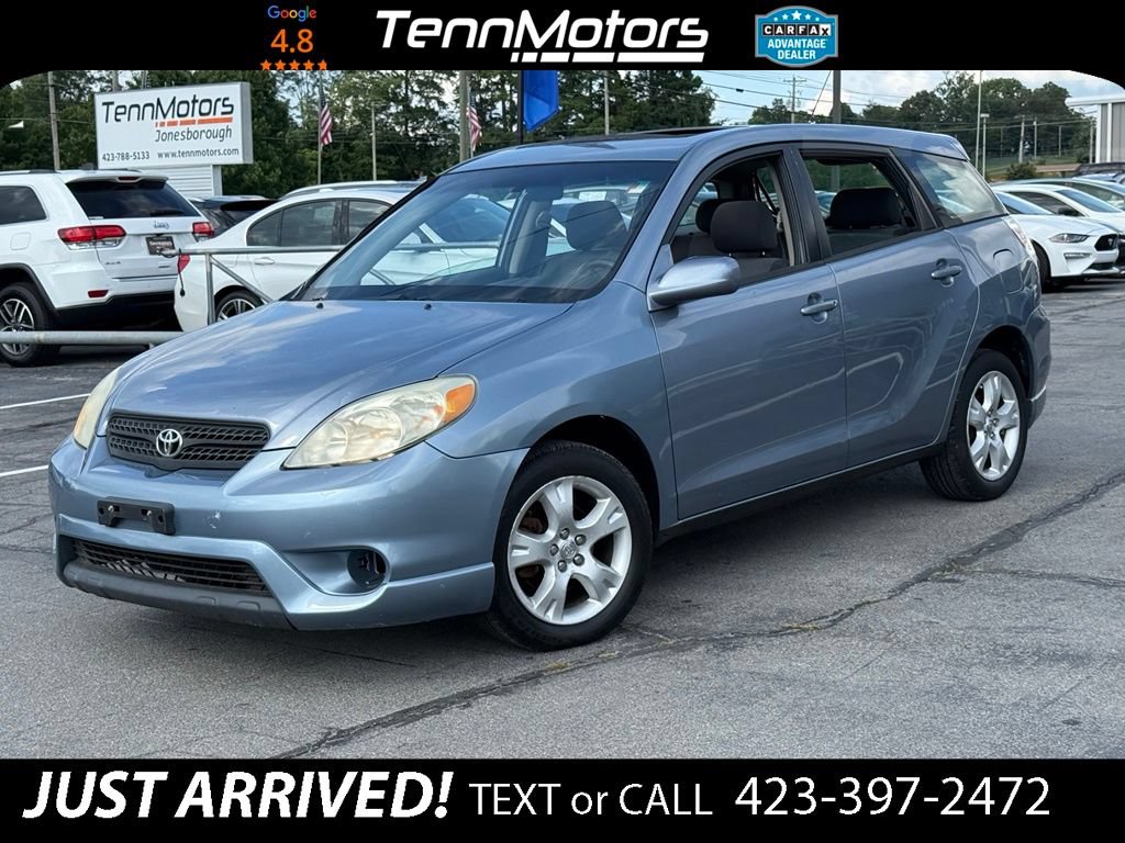 Used 2005 Toyota Matrix XR FWD video 1