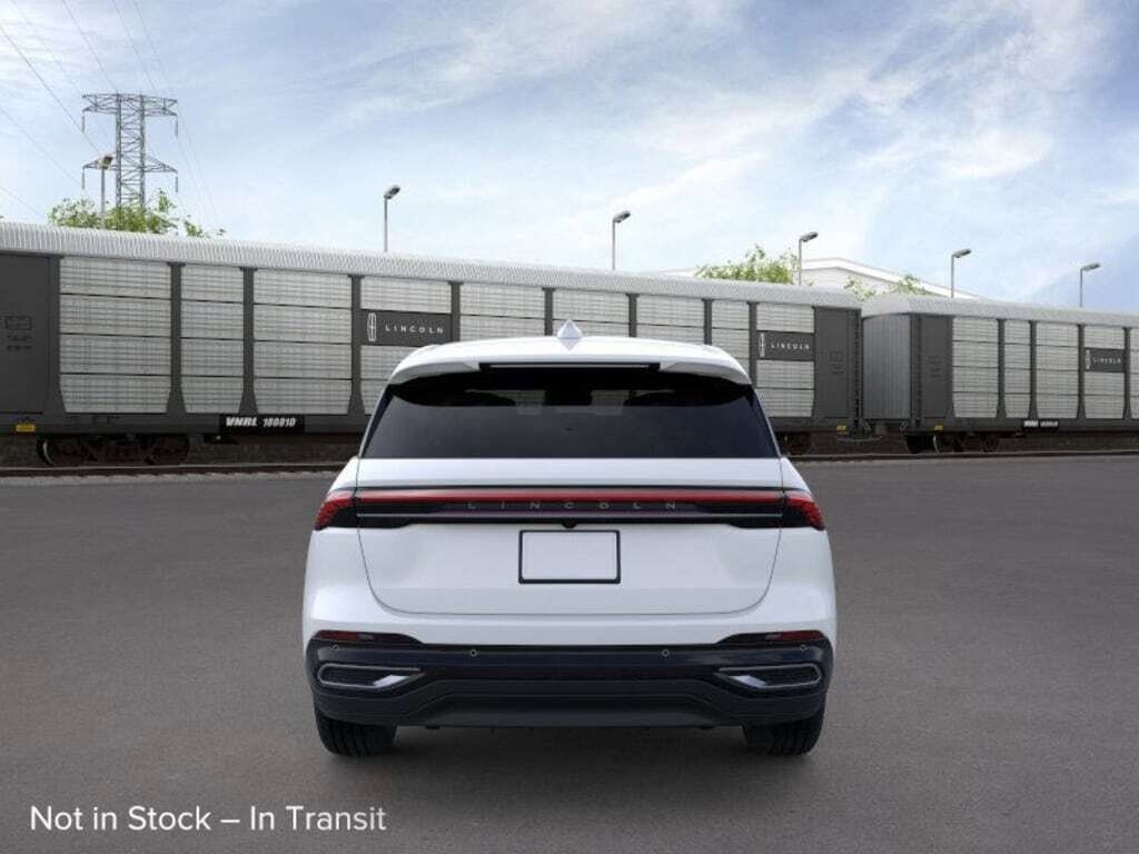 New 2026 Lincoln Nautilus Premier w/ Equipment Group 102A image 27