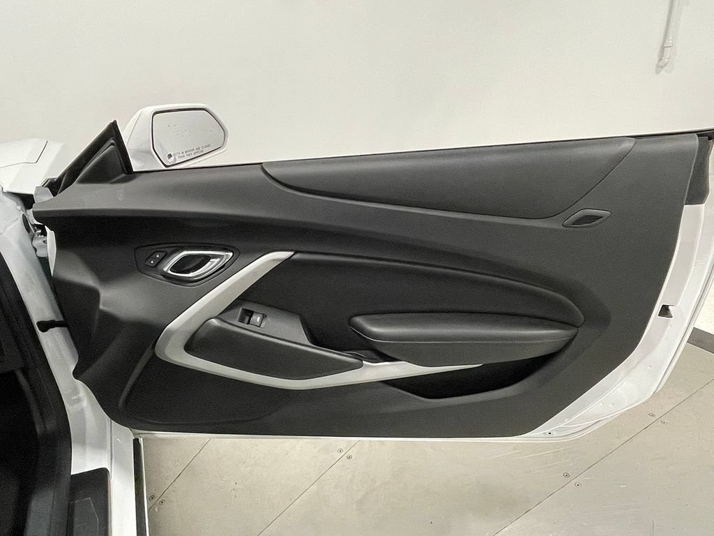 Used 2019 Chevrolet Camaro LT RWD image 46