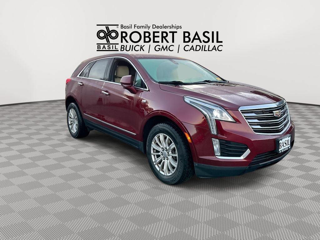 Used 2017 Cadillac XT5 FWD image 2