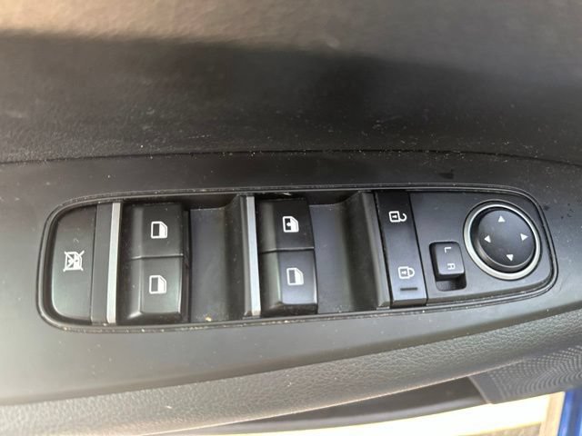 Used 2024 Kia Forte LXS FWD image 11