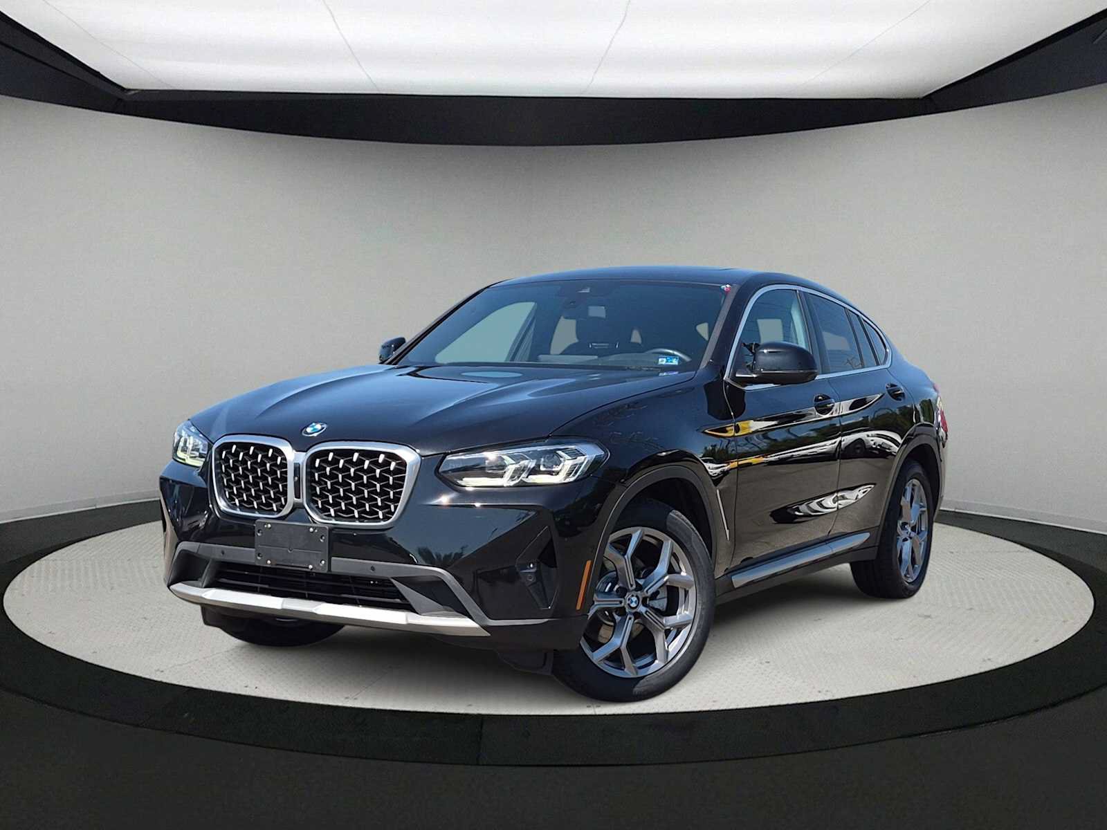 Used 2023 BMW X4 xDrive30i w/ Premium Package