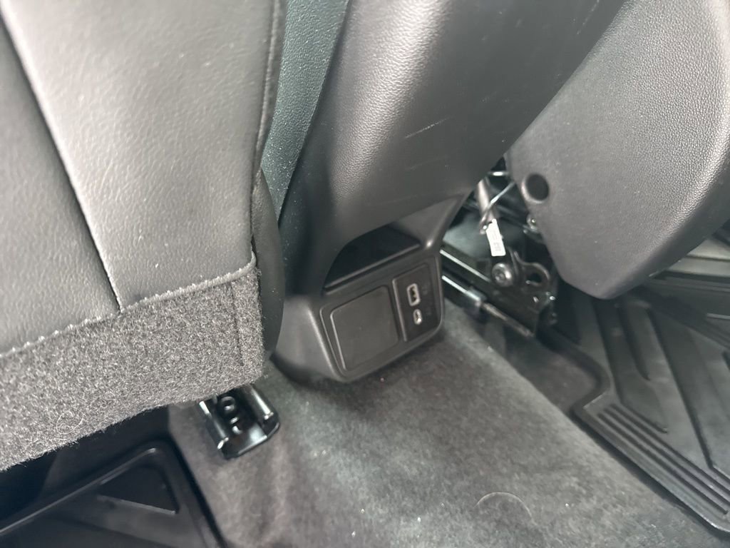 Certified 2022 Buick Encore GX Preferred w/ Cold Weather Comfort Package image 31