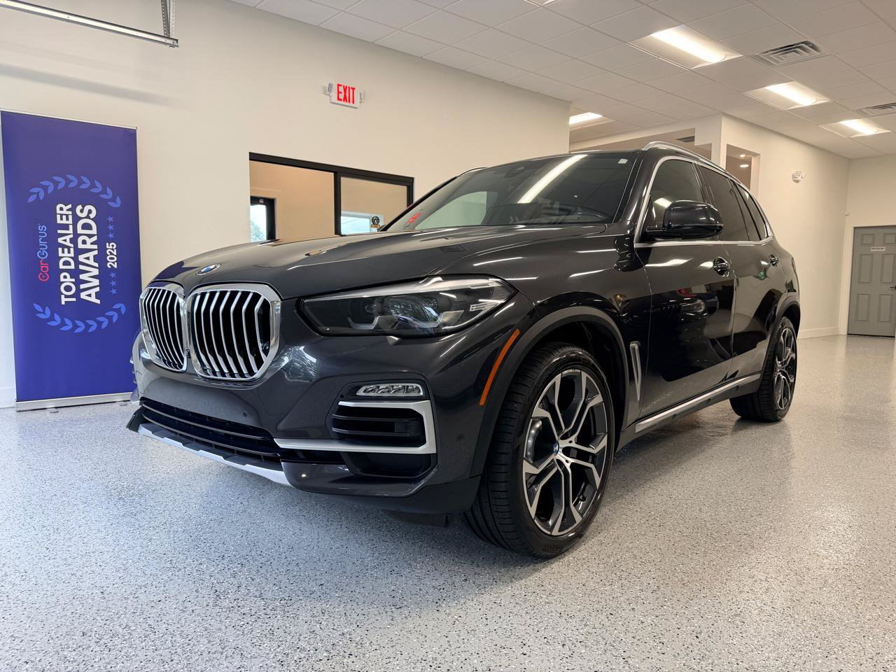 Used 2020 BMW X5 sDrive40i w/ Premium Package RWD image 4