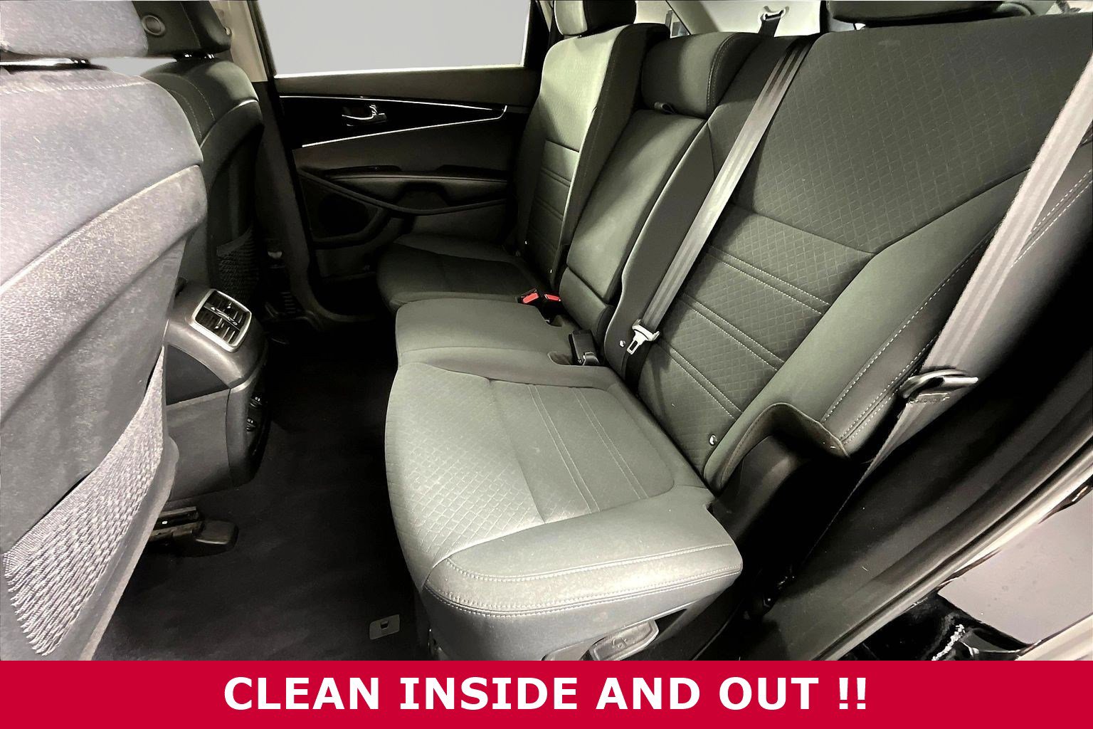 Used 2020 Kia Sorento LX AWD/4WD image 20