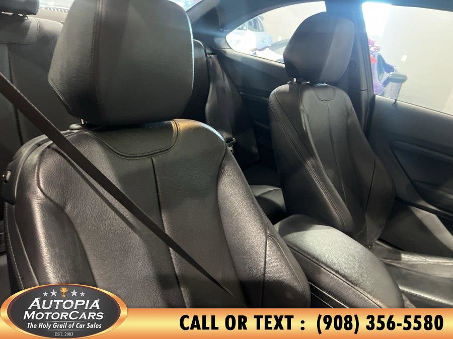 Used 2015 BMW M235i Coupe image 12