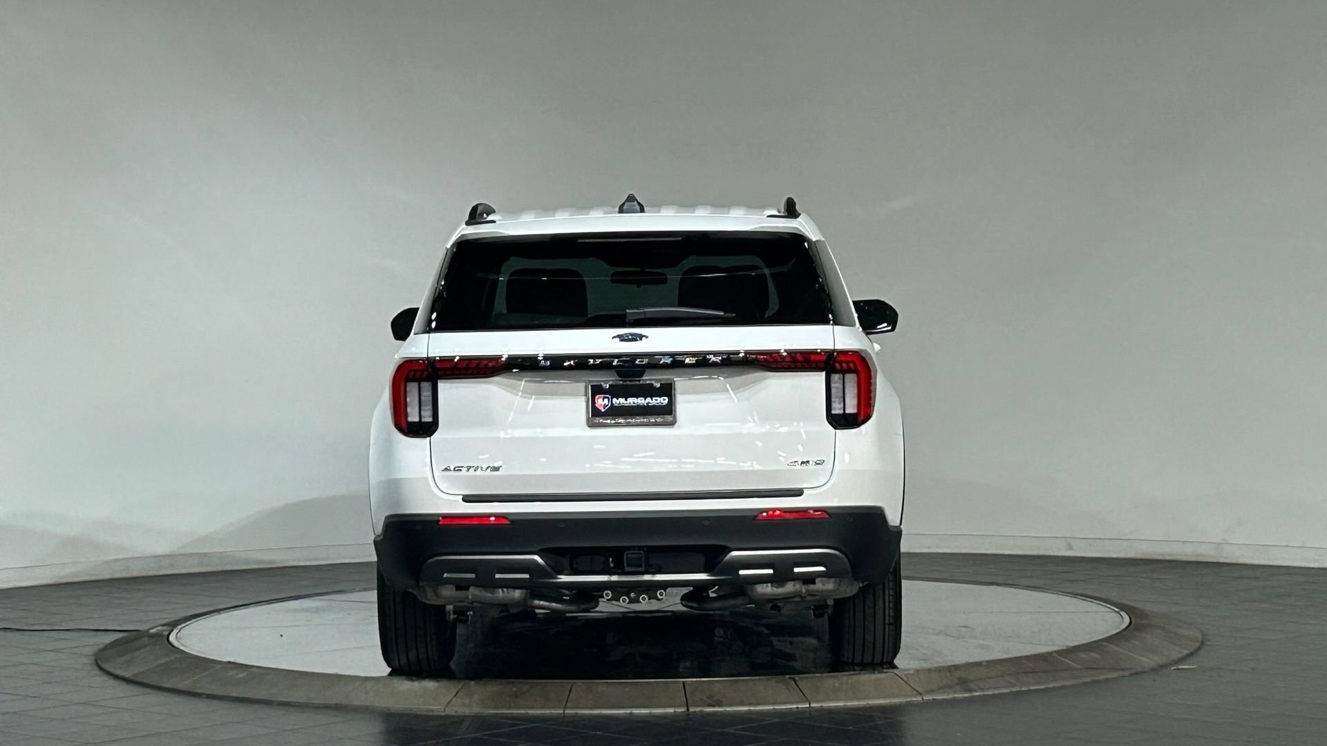 New 2026 Ford Explorer Active w/ Active Comfort Package AWD/4WD image 8