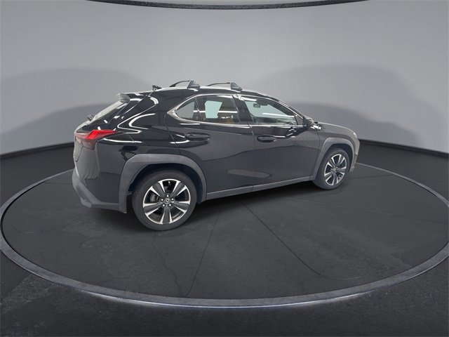 Used 2022 Lexus UX 200 image 8