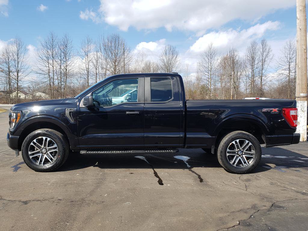 Used 2023 Ford F150 XL w/ STX Appearance Package image 9