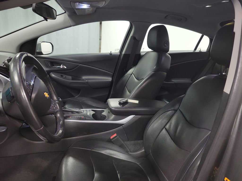 Used 2017 Chevrolet Volt LT w/ Comfort Package image 13