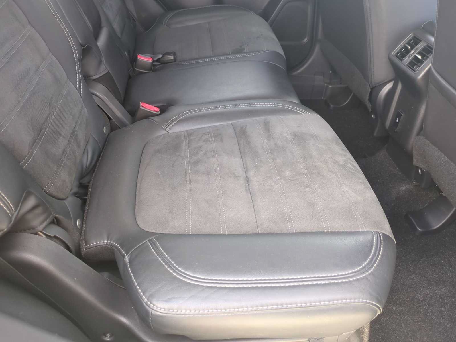 Used 2020 Mitsubishi Outlander SE FWD image 27