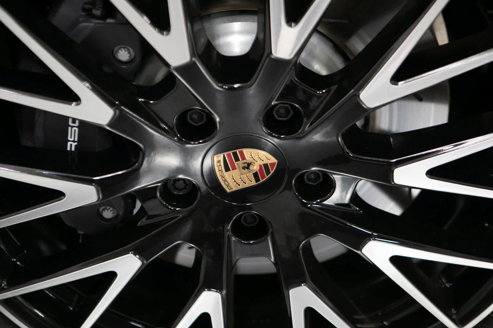 New 2026 Porsche Panamera 4 AWD/4WD image 11