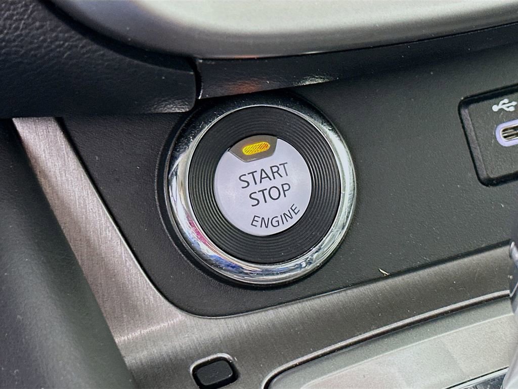 Used 2022 Nissan Murano SV image 20