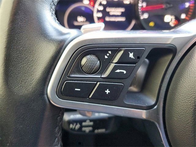 Used 2021 Porsche Cayenne AWD/4WD image 21