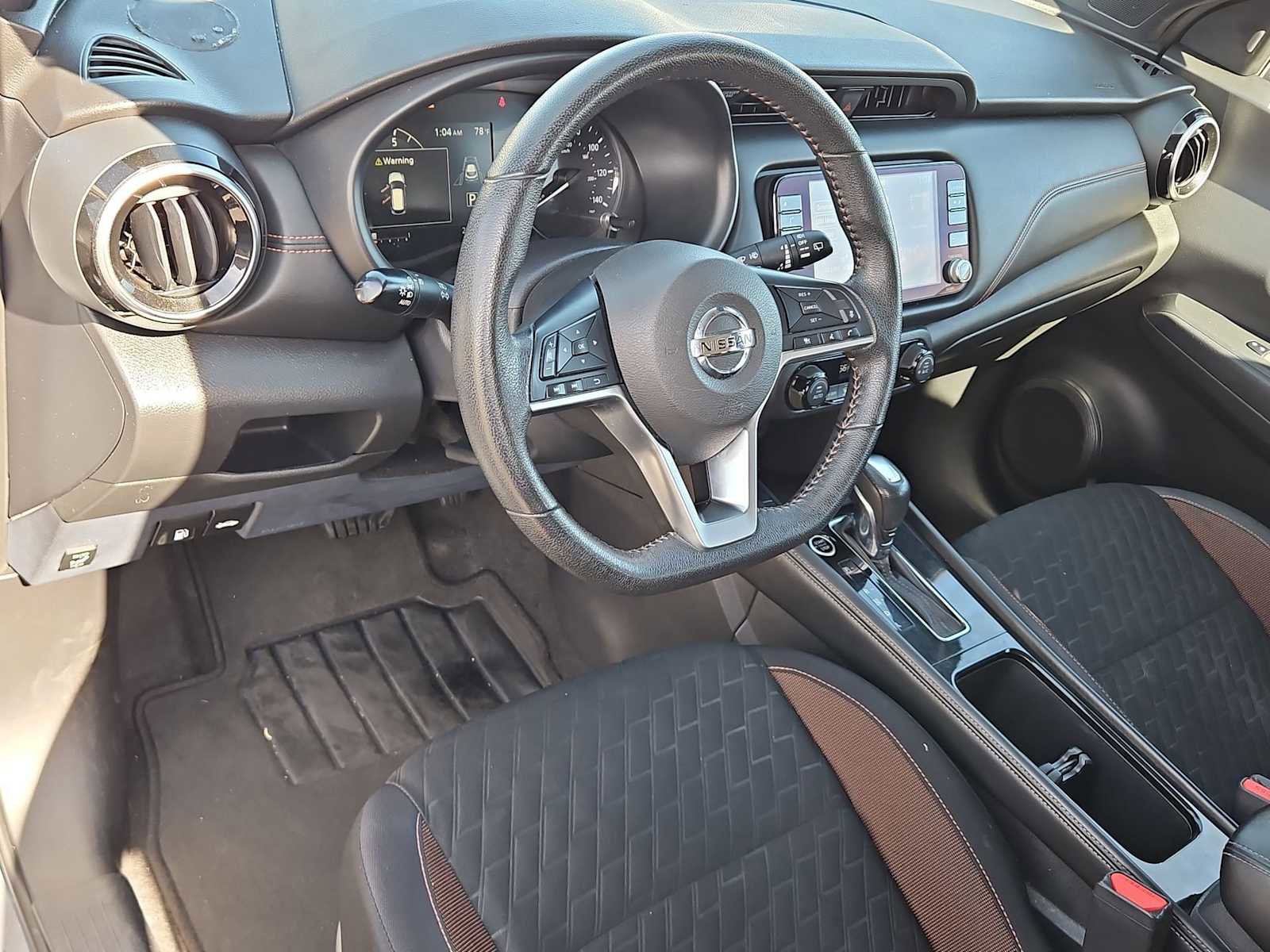 Used 2021 Nissan Kicks SR w/ Interior Electronics Package image 10