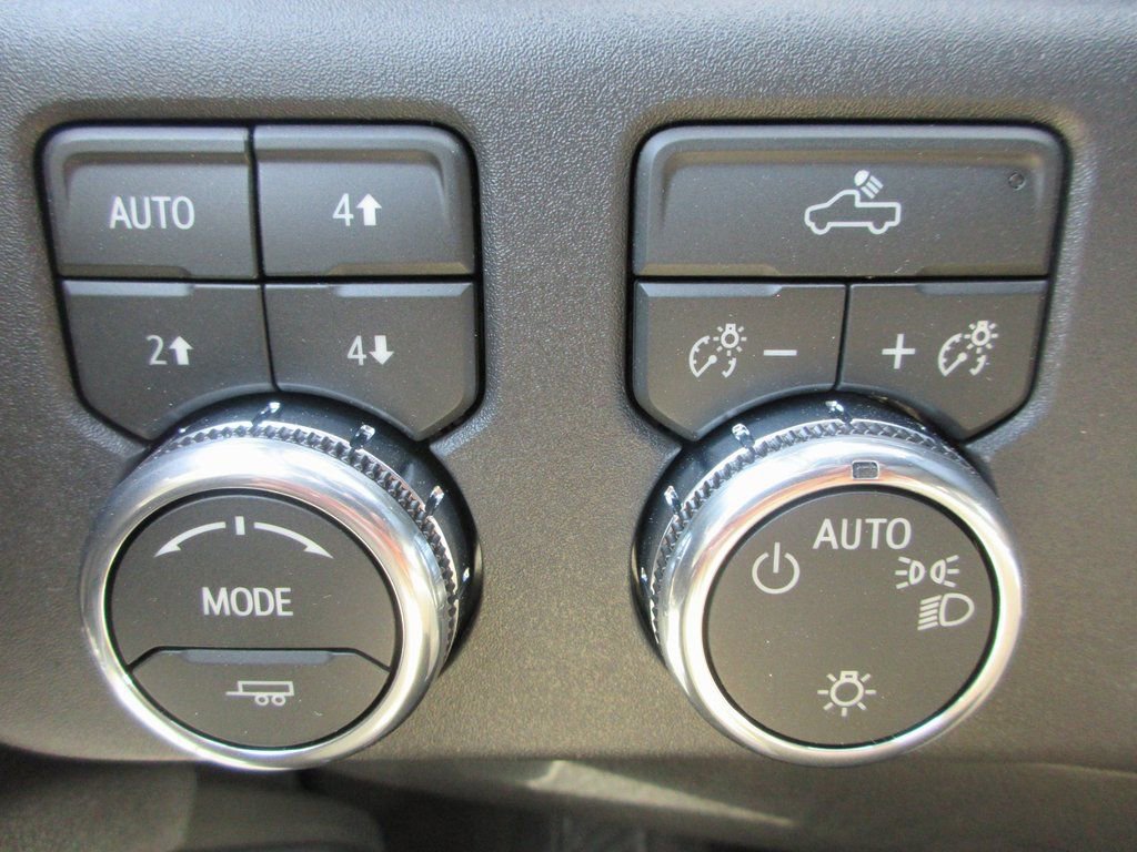 New 2026 GMC Sierra 1500 SLE AWD/4WD image 17