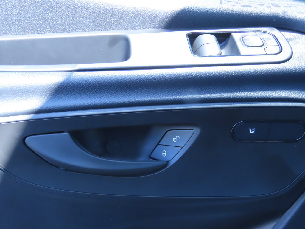 Used 2024 Mercedes-Benz Sprinter 2500 image 23