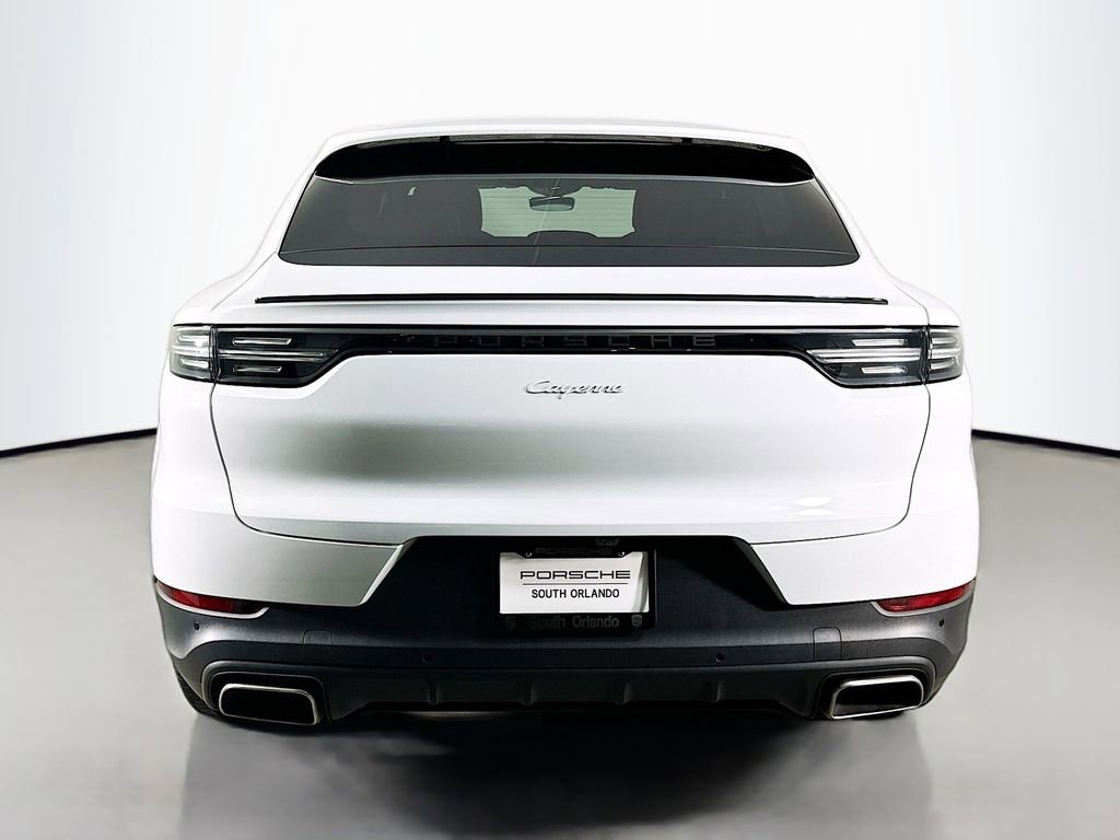 Certified 2022 Porsche Cayenne Coupe image 10