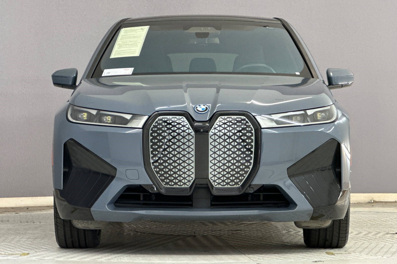 Certified 2023 BMW iX xDrive50 w/ Sport Package image 6