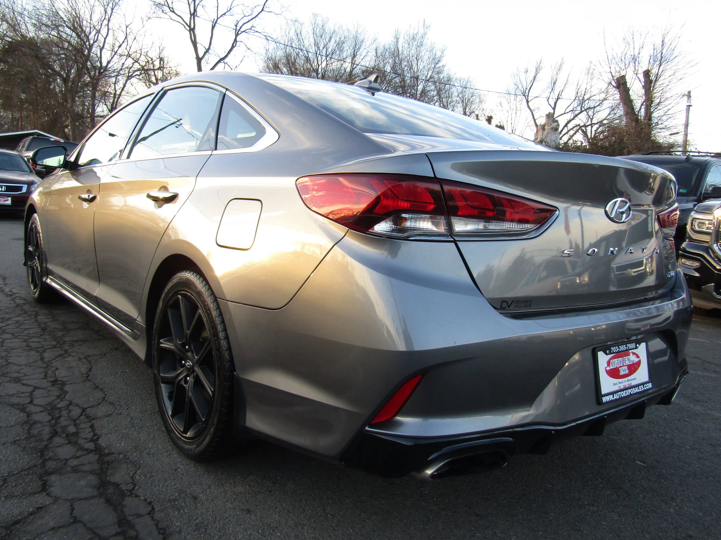 Used 2018 Hyundai Sonata Sport image 6