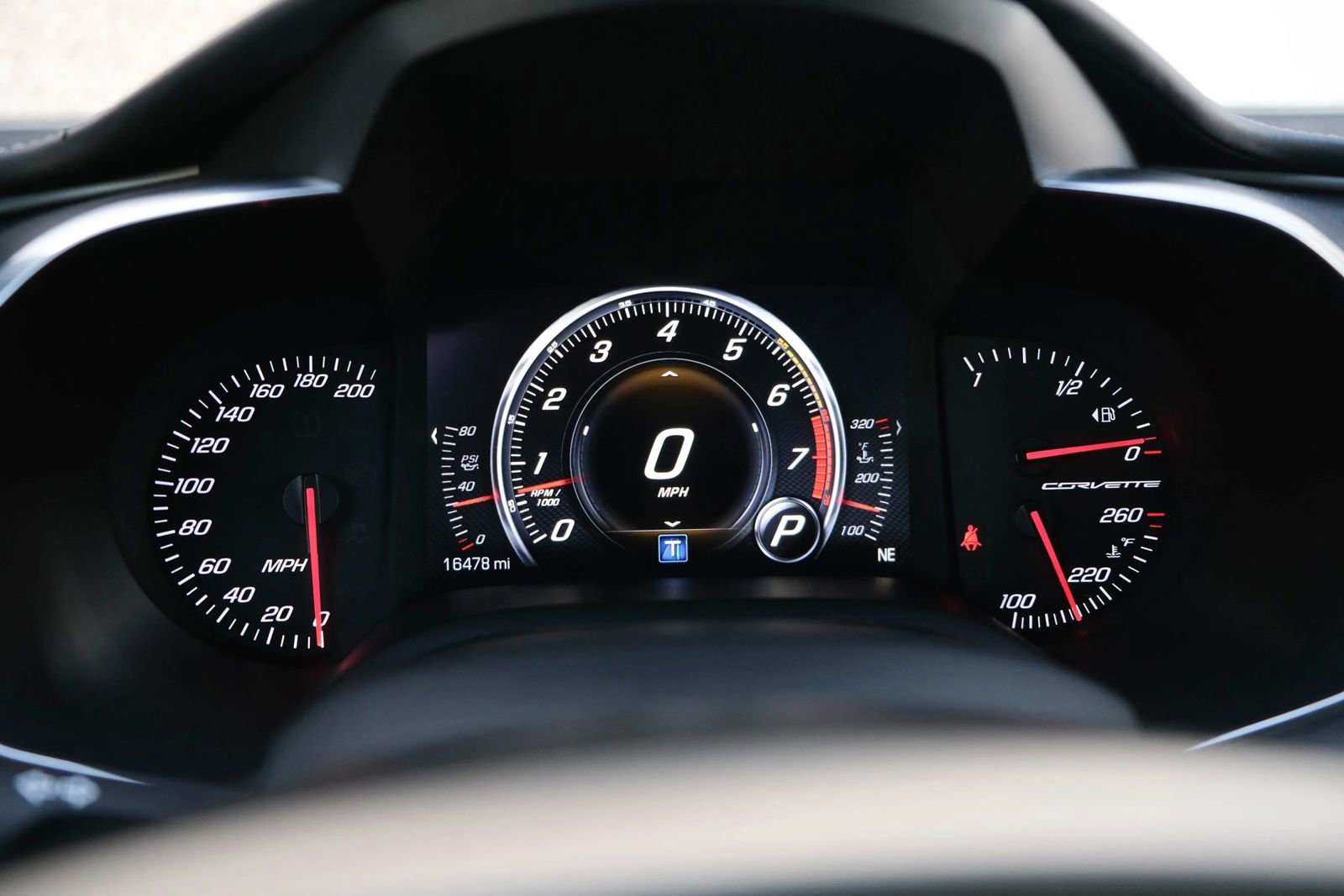 Used 2016 Chevrolet Corvette Stingray Coupe w/ 3LT Preferred Equipment Group image 30