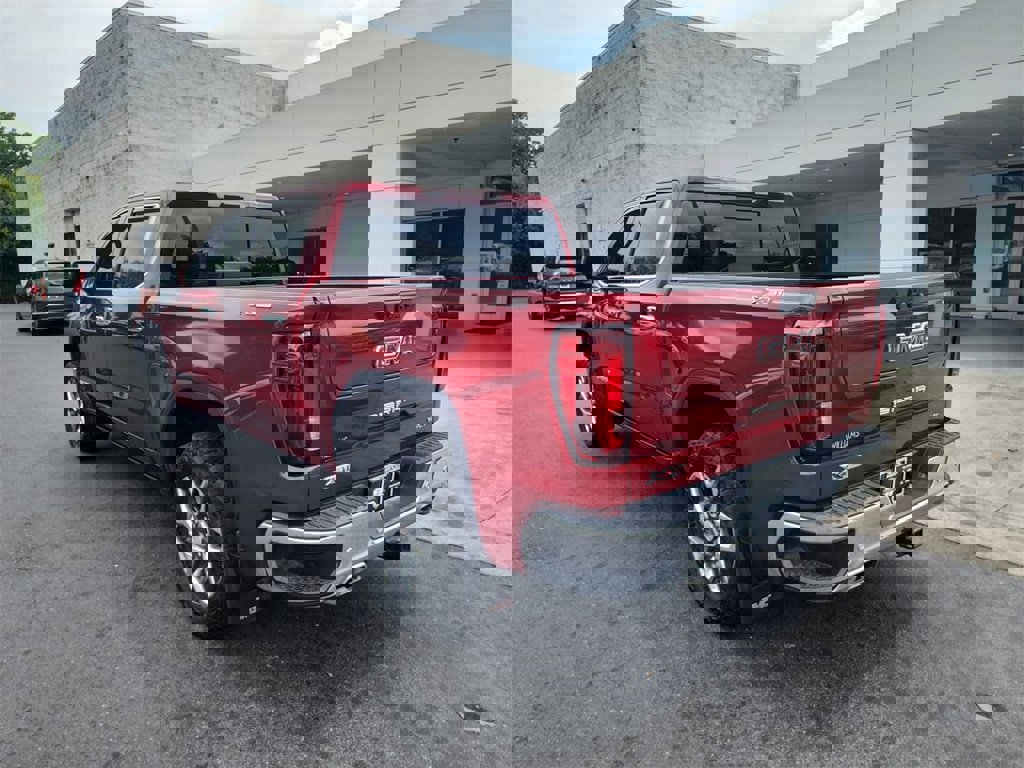 Certified 2022 GMC Sierra 1500 SLT w/ SLT Premium Plus Package image 7