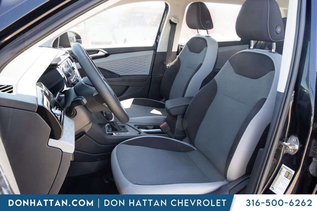 Used 2024 Volkswagen Taos S w/ MDO Package FWD image 12