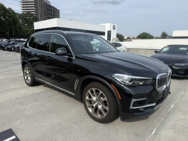 Used 2023 BMW X5 xDrive40i AWD/4WD image 2