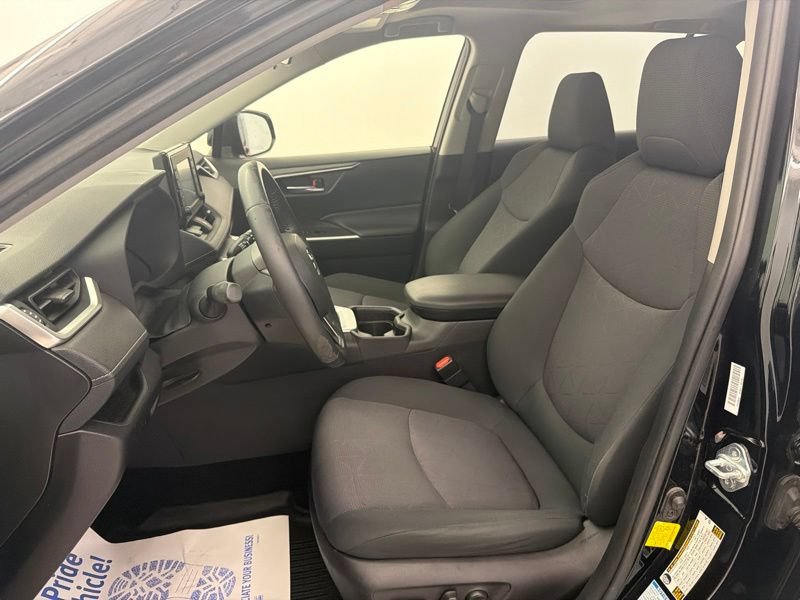 Used 2019 Toyota RAV4 XLE w/ Convenience Package AWD/4WD image 20