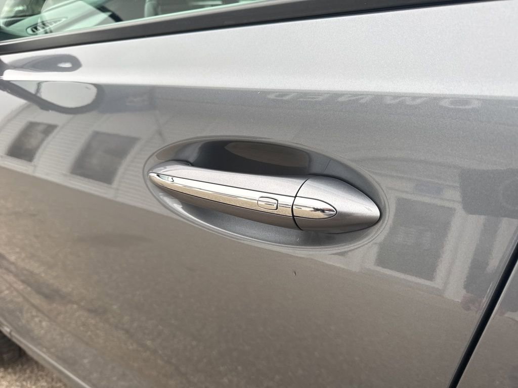 Used 2020 Buick Encore GX Essence w/ Advanced Technology Package image 10