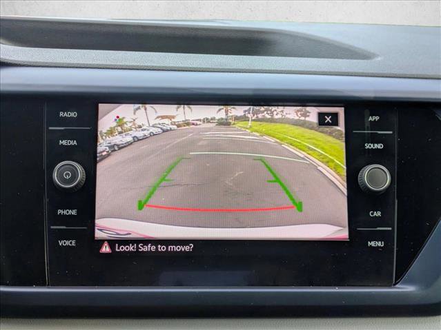 Used 2022 Volkswagen Taos SE image 14