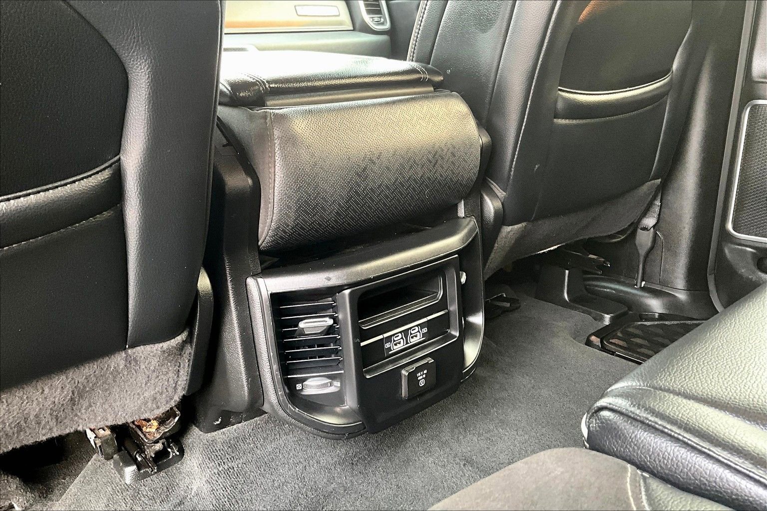 Used 2022 RAM 1500 Laramie image 11