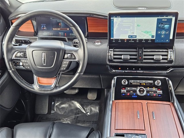 Used 2024 Lincoln Navigator L 4WD image 26