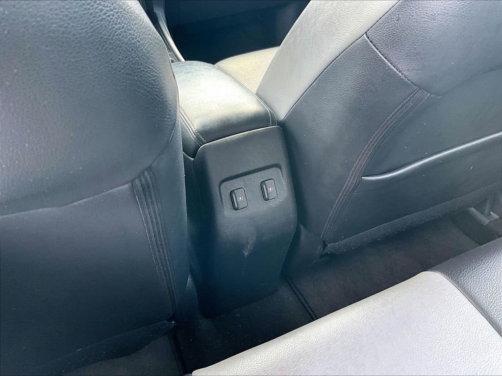 Used 2023 Nissan Kicks SR w/ SR Premium Package image 25