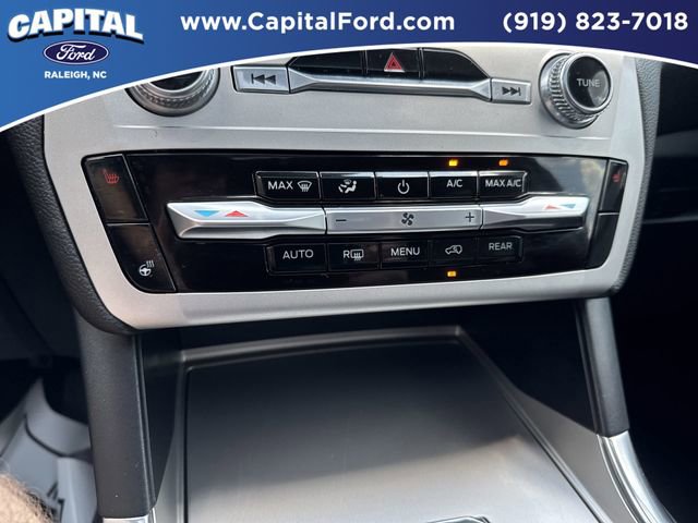 Certified 2022 Ford Explorer XLT w/ Equipment Group 202A image 29