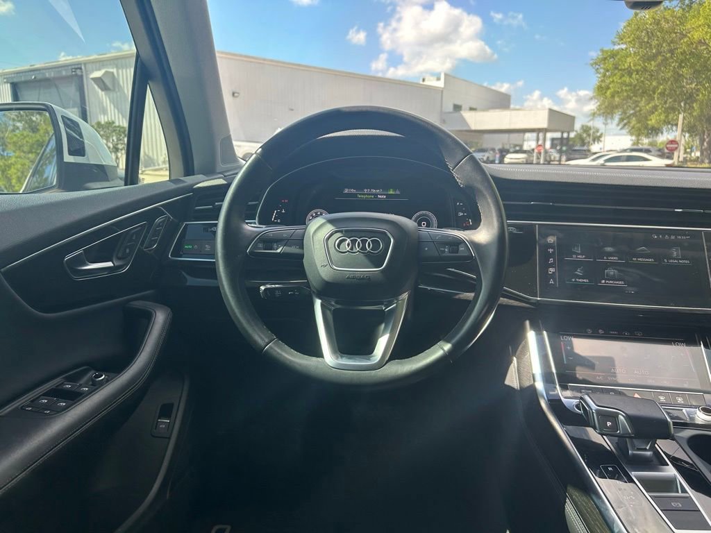 Used 2023 Audi Q7 3.0T Premium Plus w/ Premium Plus Package AWD/4WD image 50