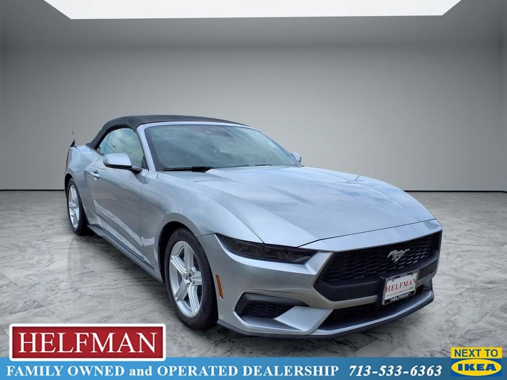 Used 2026 Ford Mustang Premium RWD image 1