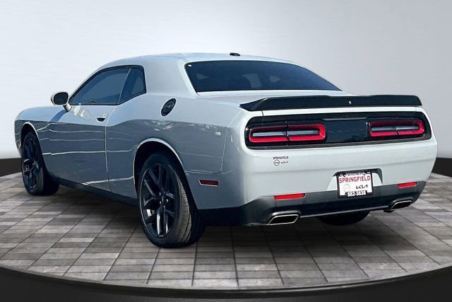 Used 2021 Dodge Challenger SXT w/ Blacktop Package image 4