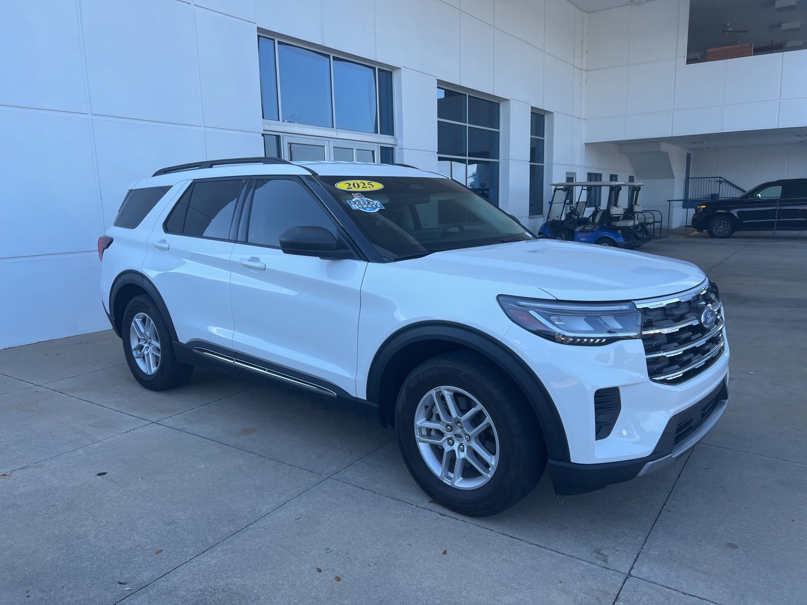 Used 2025 Ford Explorer Active