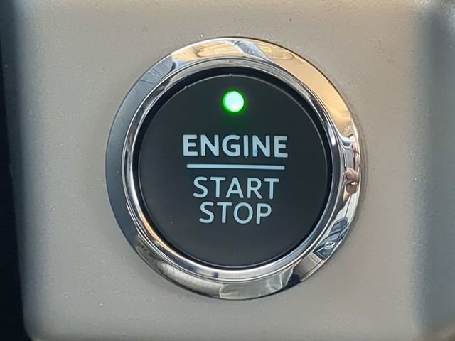 Used 2024 Ford Expedition Max XLT image 37