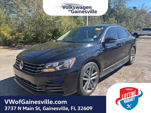 Used 2017 Volkswagen Passat 1.8T R-Line image 2