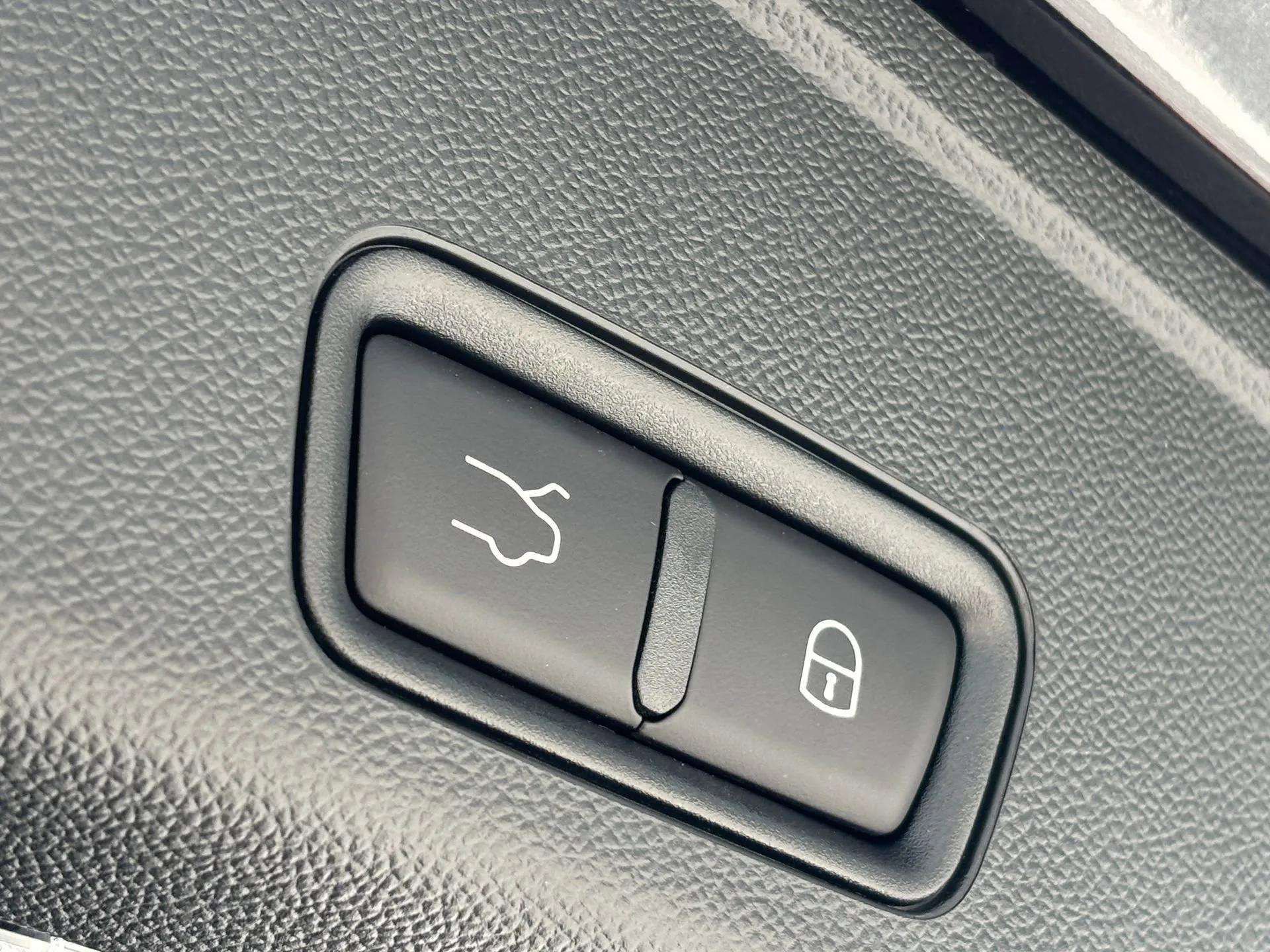 New 2025 Maserati Grecale GT image 37