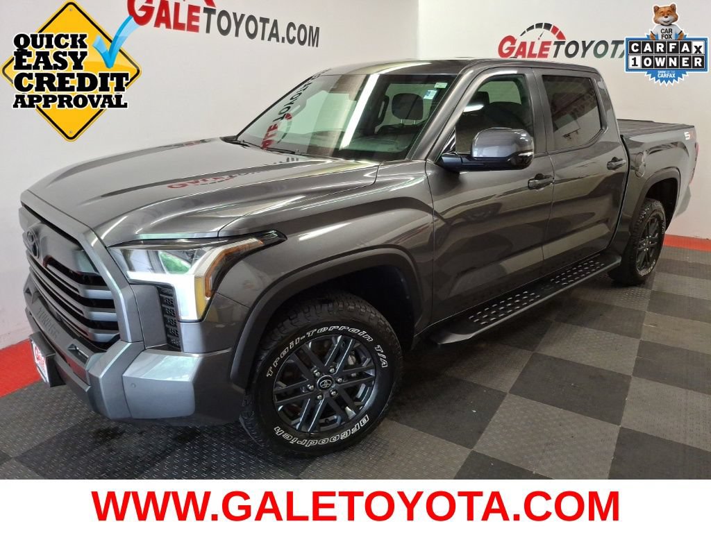 Used 2025 Toyota Tundra SR5 w/ SR5 Convenience Package AWD/4WD video 1